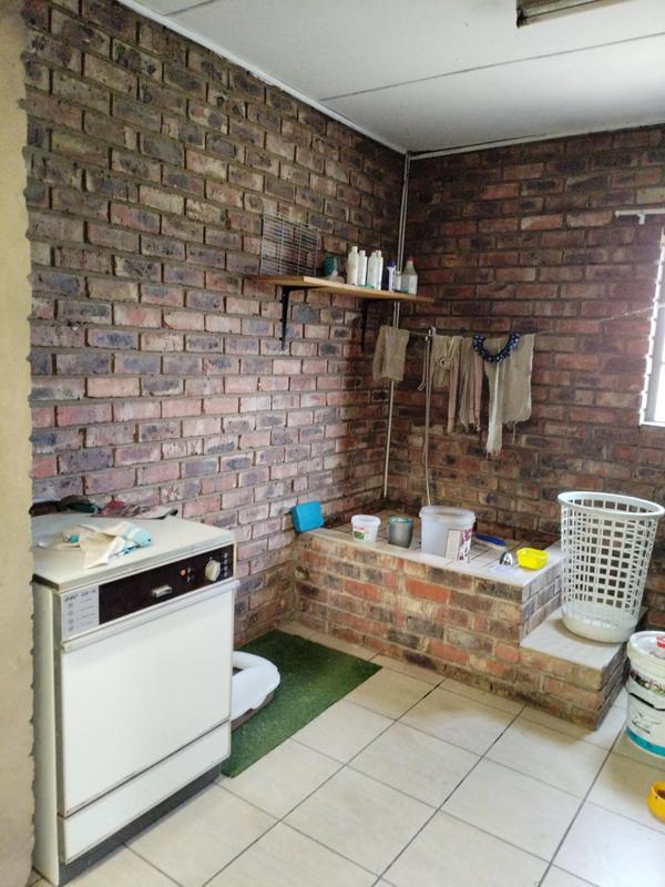To Let commercial Property for Rent in Vaalpark Free State
